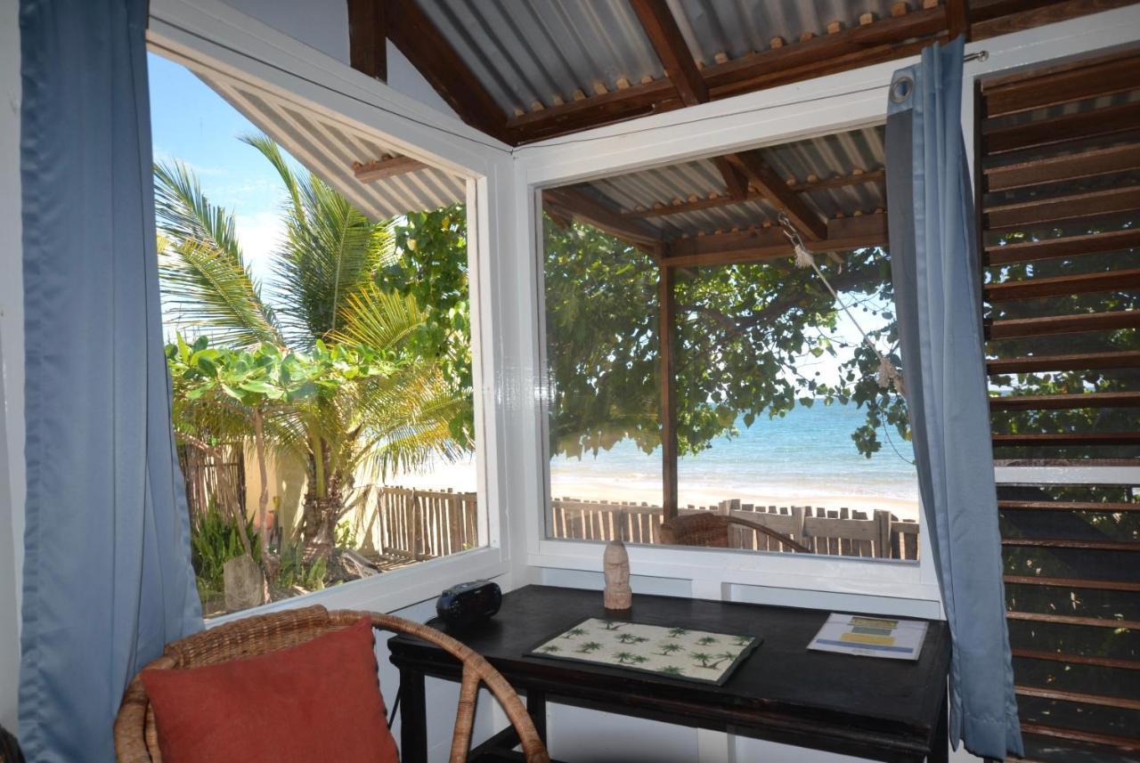 Katamah Beachfront Guesthouse تريجر آيلاند بيتش المظهر الخارجي الصورة